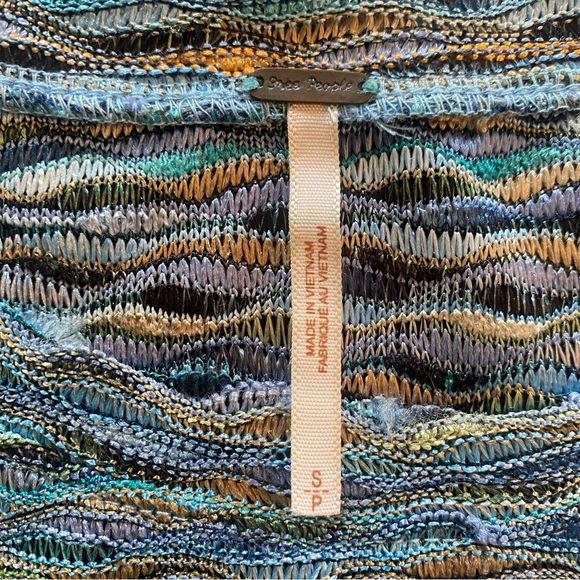 Free People Rainbow Wave Boxy Crop Top Small Blue Colorful Shirt Small S - Picture 3 of 12